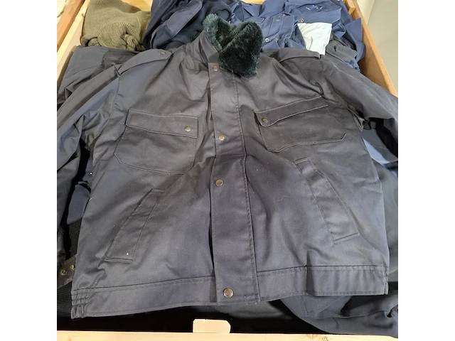 Partij diverse kleding - afbeelding 5 van  11
