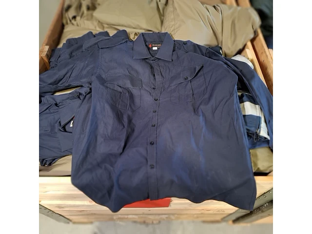 Partij diverse kleding - afbeelding 7 van  14