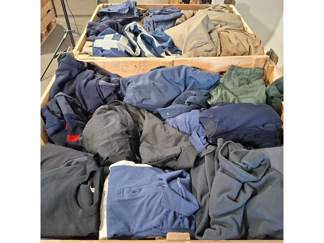 Partij diverse kleding - afbeelding 8 van  14