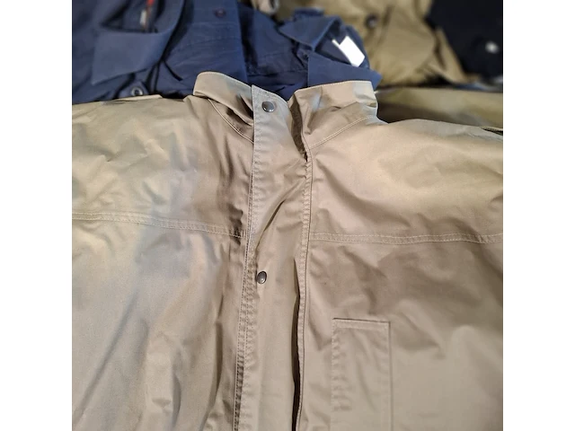 Partij diverse kleding - afbeelding 11 van  14