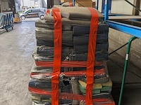 Partij diverse klm kussens op 3x pallet - afbeelding 5 van  11