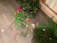 Partij diverse kunstbloemen (40x) - afbeelding 4 van  5