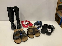 Partij diverse laarzen, slippers & sandalen (61x) - afbeelding 1 van  6