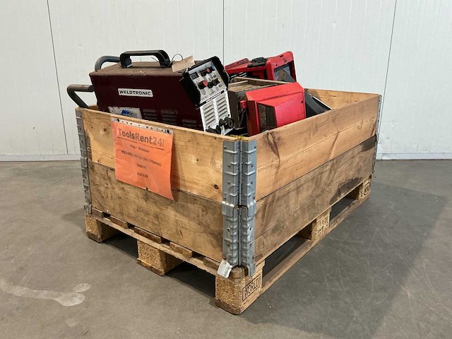 Partij diverse lasonderdelen - afbeelding 1 van  8