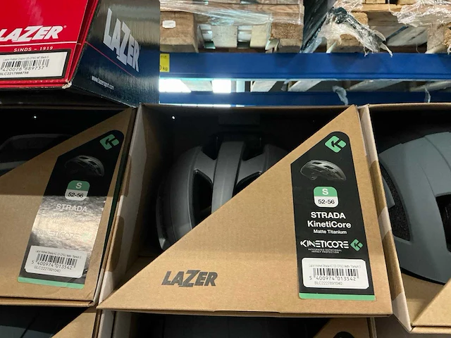 Partij diverse lazer/met fietshelmen (12x) - afbeelding 12 van  13