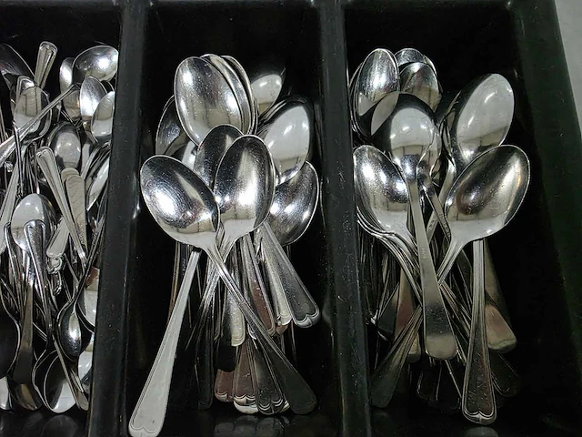 Partij diverse lepels en vorken - afbeelding 3 van  3