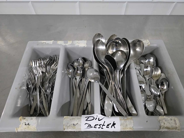 Partij diverse lepels en vorken - afbeelding 1 van  4