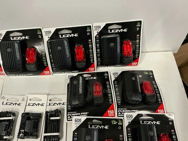 Partij diverse lezyne fiets benodigdheden (72x) - afbeelding 4 van  14