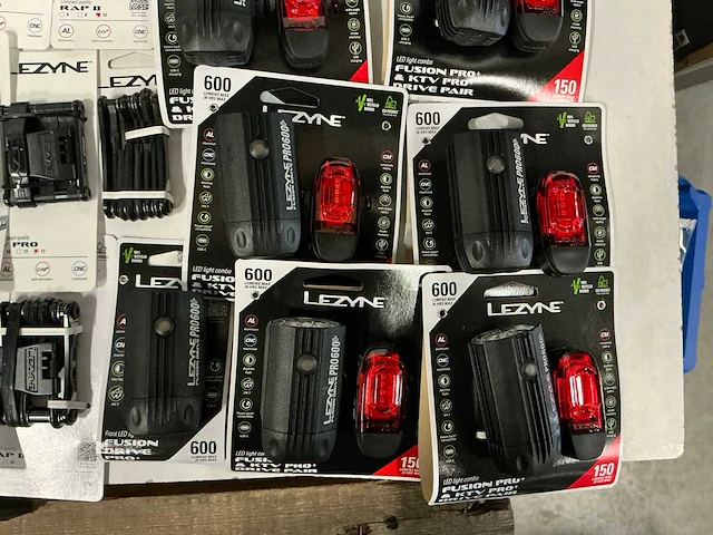 Partij diverse lezyne fiets benodigdheden (72x) - afbeelding 6 van  14