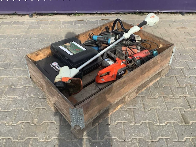 Partij diverse machines/onderdelen - afbeelding 1 van  7