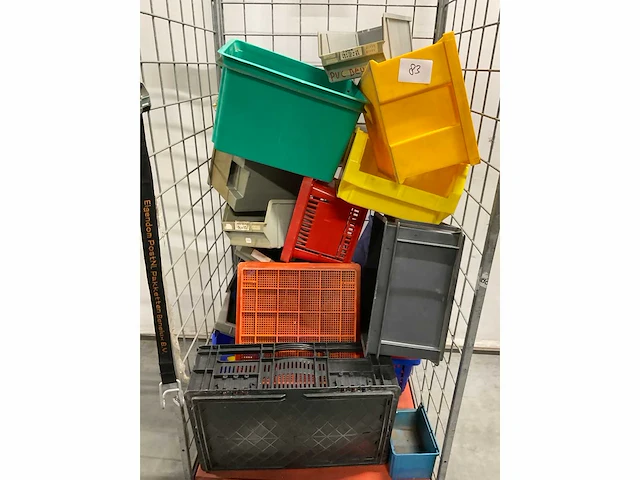 Partij diverse magazijn en stapelbakken - afbeelding 5 van  5