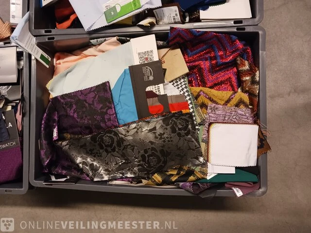 Partij diverse materiaal- en kleurstalen - afbeelding 21 van  21