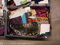 Partij diverse materiaal- en kleurstalen - afbeelding 21 van  21