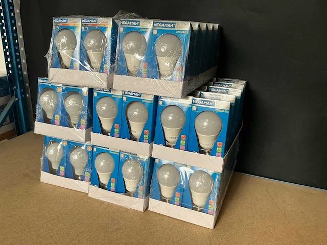 Partij diverse megaman led lampen - afbeelding 2 van  7