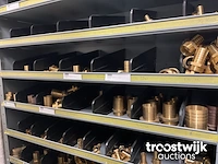 Partij diverse messing koppelingen - afbeelding 2 van  7