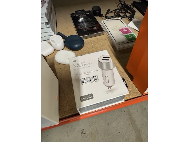 Partij diverse mobiele telefoonaccessoires - afbeelding 13 van  13