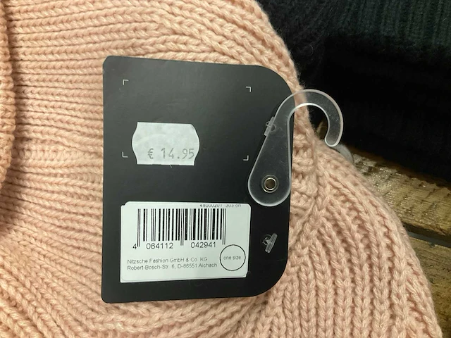 Partij diverse mutsen o.a carhartt/quiksilver/roxy/rebelrose (106x) - afbeelding 3 van  15