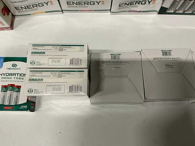 Partij diverse natusport gels/energy bars/etc (472x) - afbeelding 14 van  21