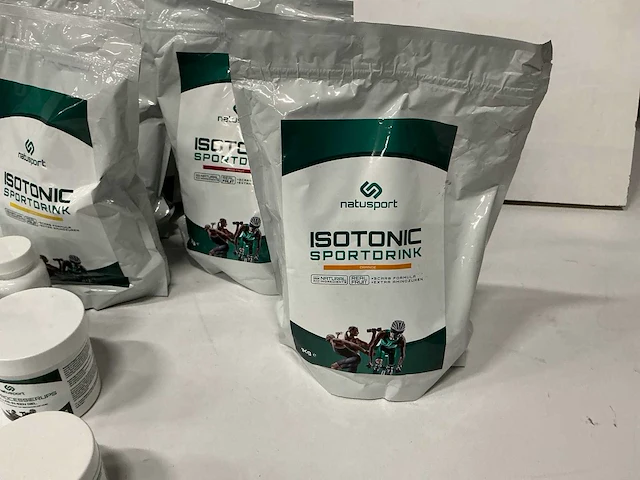 Partij diverse natusport sportdrinks/supplementen (34x) - afbeelding 15 van  23