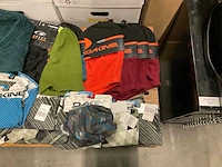 Partij diverse nekwarmers/balaclavas o.a dakine/burton/roxy (68x) - afbeelding 12 van  14
