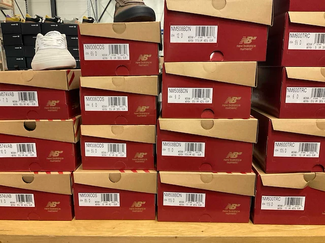 Partij diverse new balance sneakers (39x) - afbeelding 12 van  13