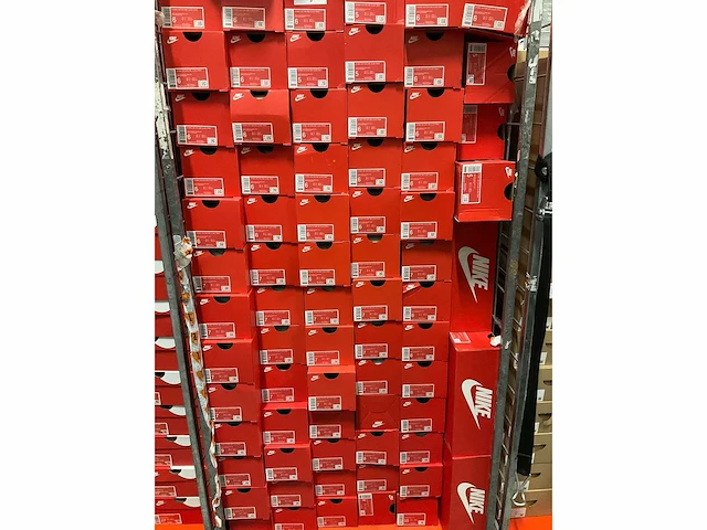 Partij diverse nike slippers (164x) - afbeelding 3 van  5
