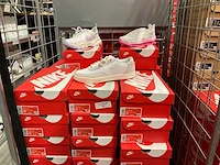 Partij diverse nike sneakers (38x) - afbeelding 1 van  5