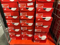 Partij diverse nike sneakers (38x) - afbeelding 2 van  5