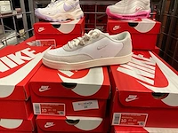 Partij diverse nike sneakers (38x) - afbeelding 5 van  5