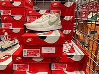 Partij diverse nike sneakers (58x) - afbeelding 4 van  6