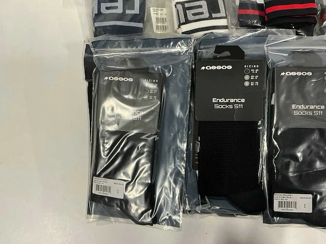 Partij diverse o.a castelli/assos/sealskinz fietssokken (67x) - afbeelding 12 van  17