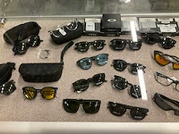 Partij diverse o.a oakley/dragon zonnebrillen/lenzen (32x) - afbeelding 4 van  7