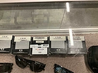 Partij diverse o.a oakley/dragon zonnebrillen/lenzen (32x) - afbeelding 7 van  7