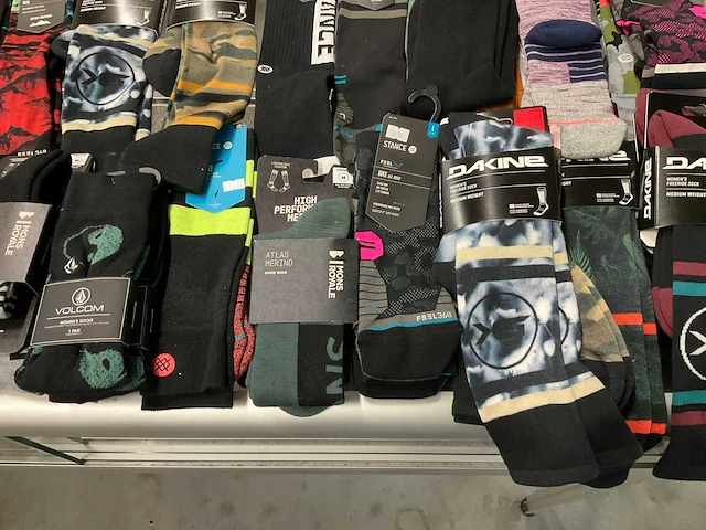 Partij diverse o.a stance/dakine/monsroyale sokken (48x) - afbeelding 14 van  15