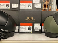 Partij diverse oakley ski/snowboard helmen (8x) - afbeelding 6 van  7