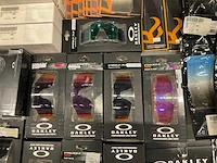Partij diverse oakley/anon ski lenzen/accessoires (216x) - afbeelding 10 van  31