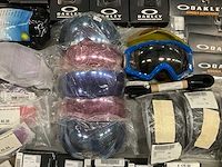 Partij diverse oakley/anon ski lenzen/accessoires (216x) - afbeelding 22 van  31