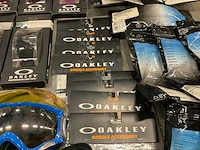 Partij diverse oakley/anon ski lenzen/accessoires (216x) - afbeelding 25 van  31