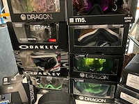 Partij diverse oakley/anon/dragon brillen&lenzen (24x) - afbeelding 3 van  5