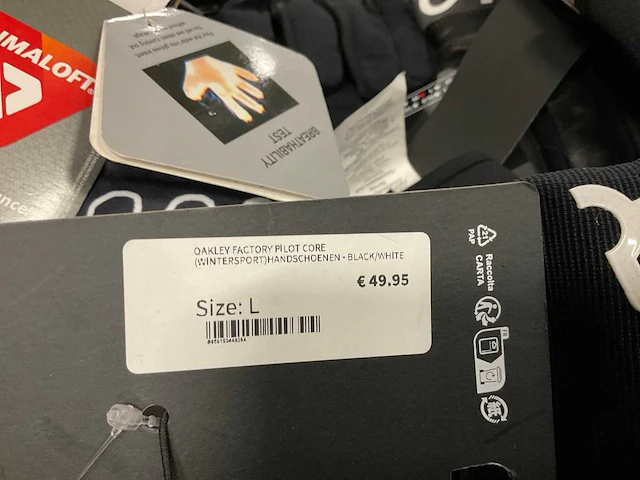 Partij diverse oakley/burton/dakine handschoenen (55x) - afbeelding 2 van  13