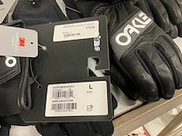 Partij diverse oakley/burton/dakine handschoenen (55x) - afbeelding 5 van  13
