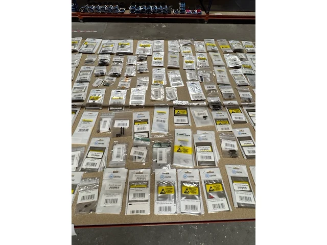 Partij diverse onderdelen huawei - afbeelding 12 van  15