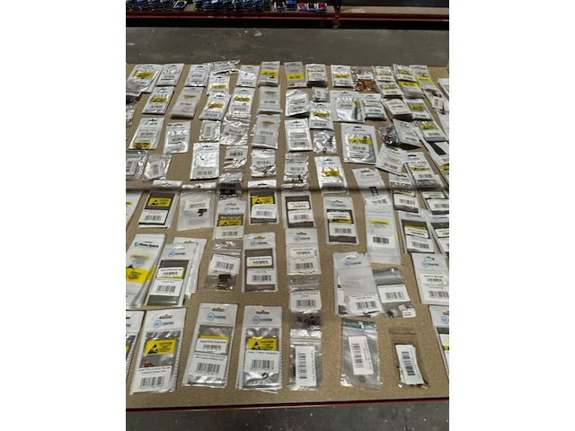 Partij diverse onderdelen huawei - afbeelding 13 van  15