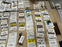 Partij diverse onderdelen huawei - afbeelding 15 van  15