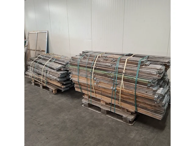 Partij diverse palletranden - afbeelding 3 van  7