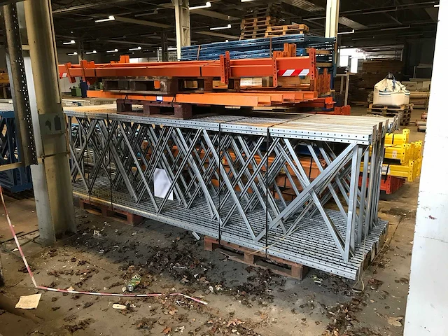 Partij diverse palletstellingen - afbeelding 4 van  12