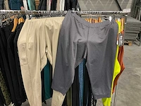 Partij diverse peakperformance/arcteryx/monsroyale thermokleding (72x) - afbeelding 25 van  29