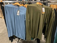 Partij diverse peakperformance/arcteryx/monsroyale thermokleding (72x) - afbeelding 28 van  29