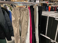 Partij diverse peakperformance/volcom wintersportbroeken (16x) - afbeelding 1 van  18