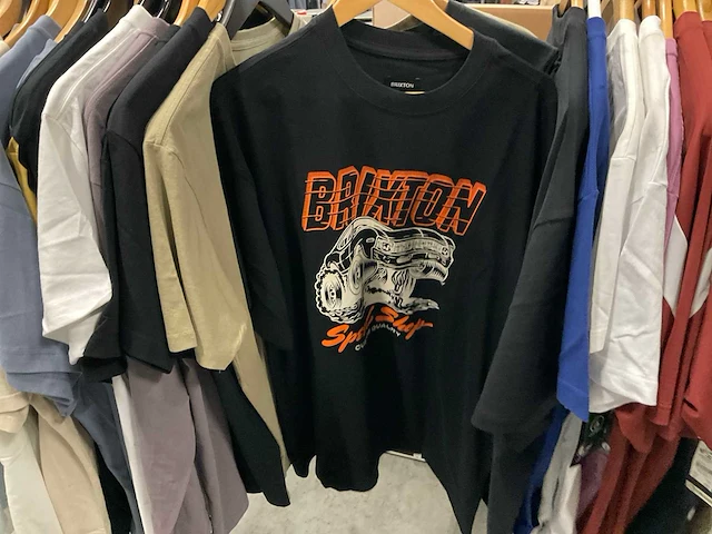 Partij diverse polarskate/brixton/huf/quicksilver t-shirts (49x) - afbeelding 14 van  40
